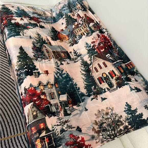 Vintage Inspired Christmas Flannel Blanket, Cozy & Soft, Warm‎ Christmas Gift - Picture 3 of 11